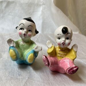 Vintage Ceramic Salt & Pepper Shaker Set